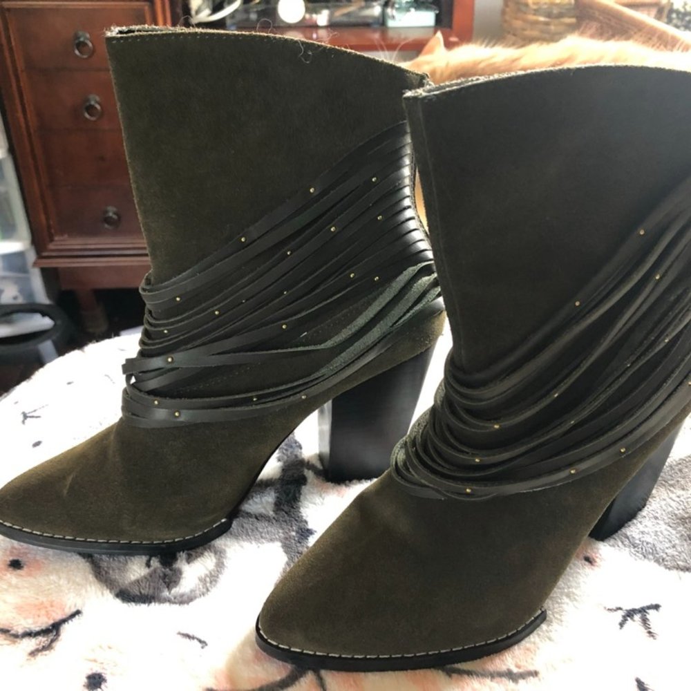 Kelsi Dagger Zena ankle boots, booties, Forest green size 6